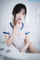 Kim Ji-Won 김지원, [BLUECAKE] White One + RED.Ver – Set.01